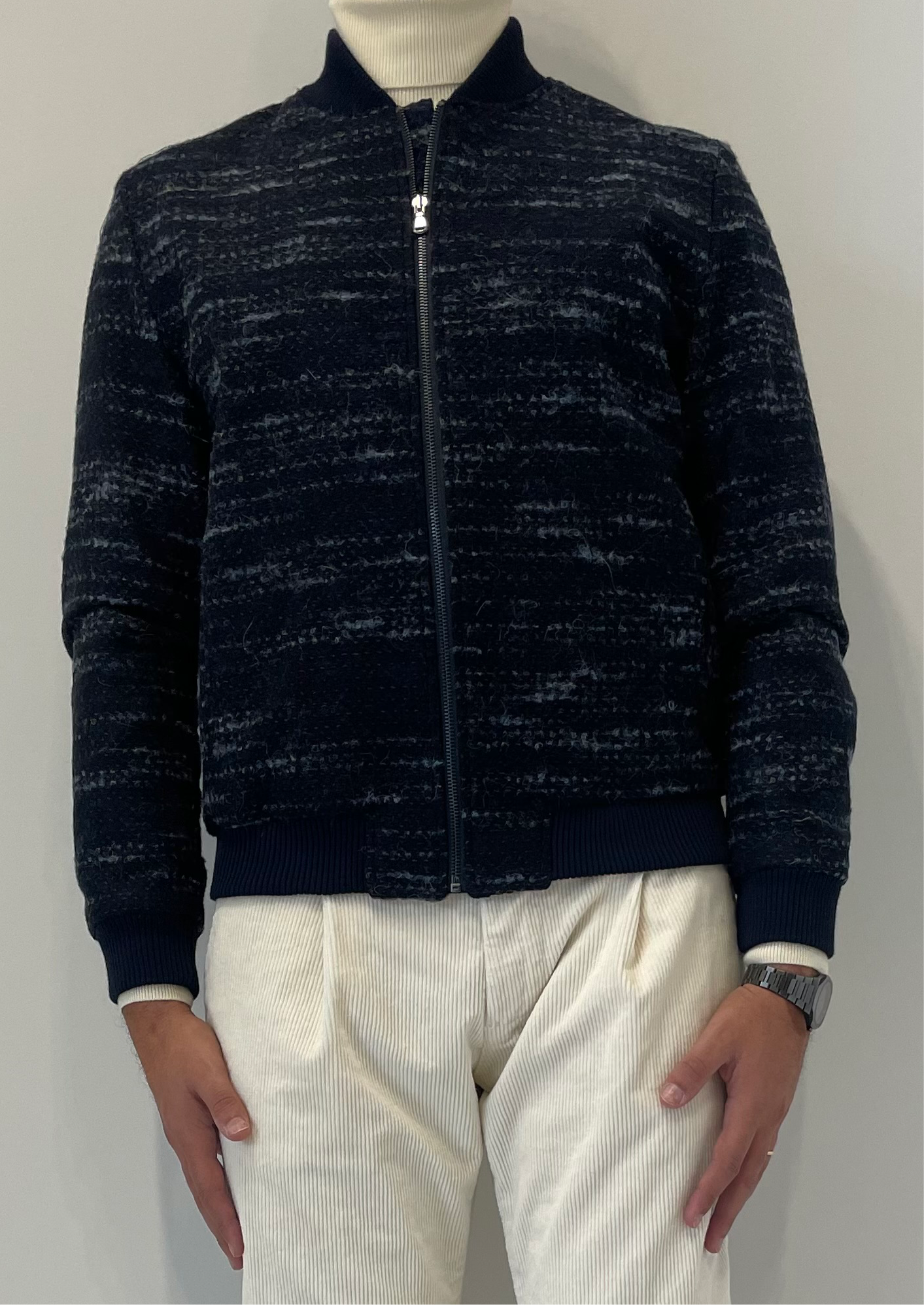 BOMBER MARK