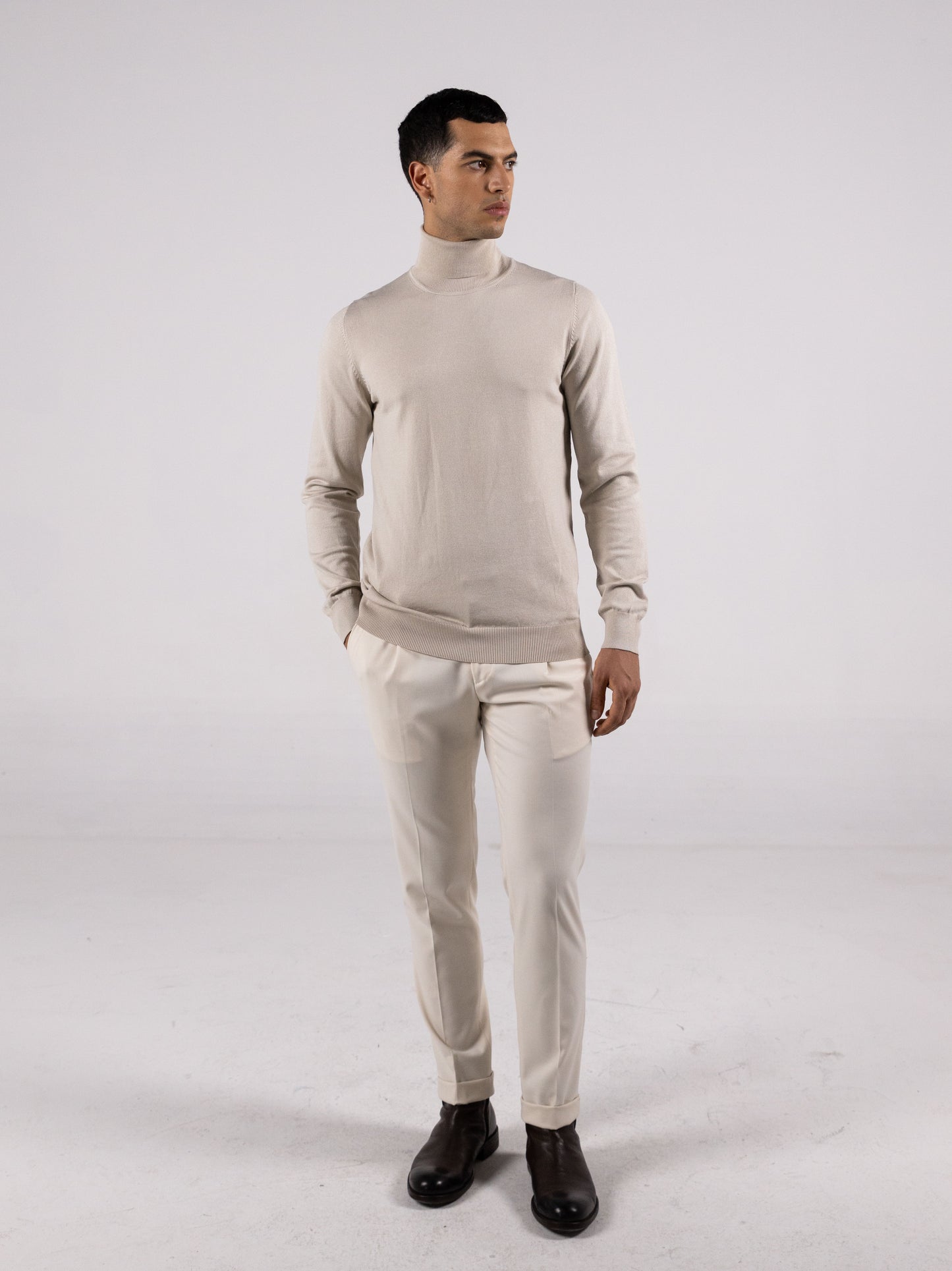 BASIC TURTLENECK