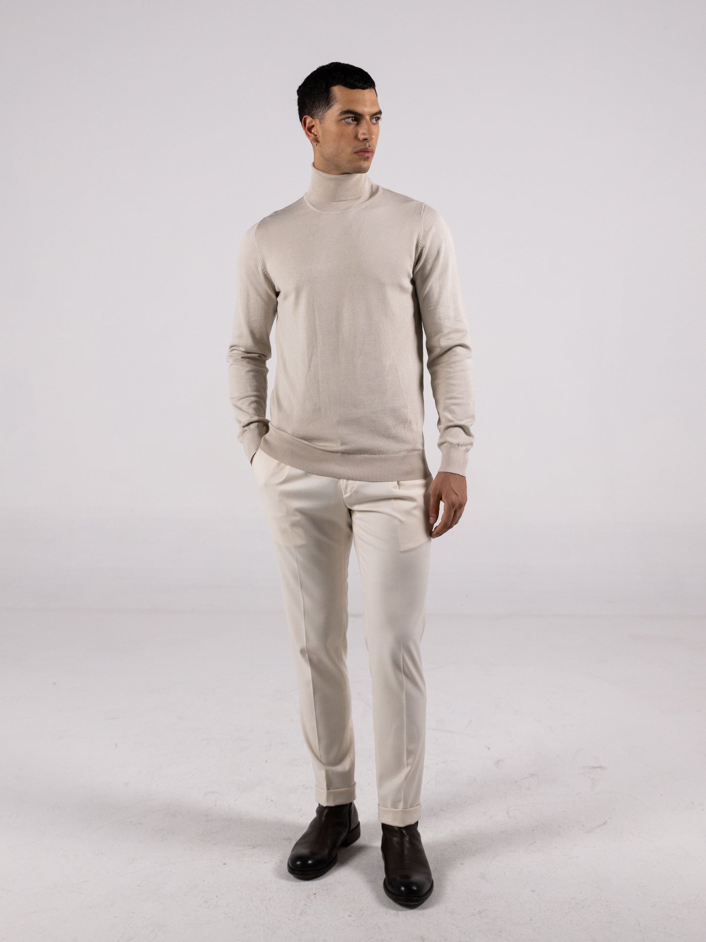 BASIC TURTLENECK