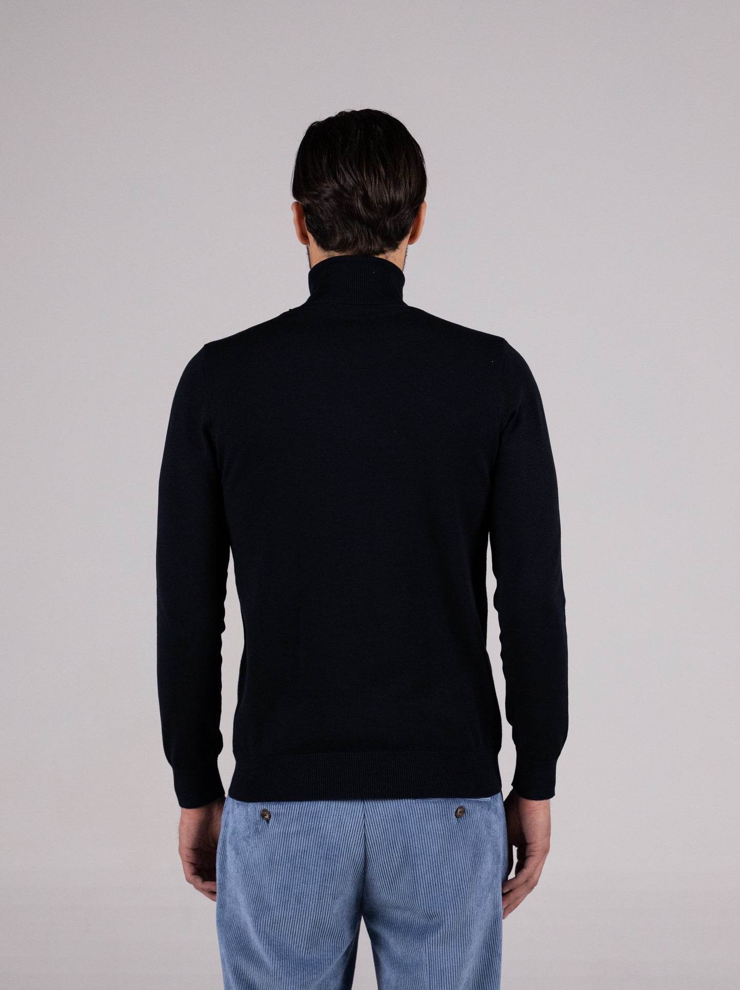 BASIC TURTLENECK