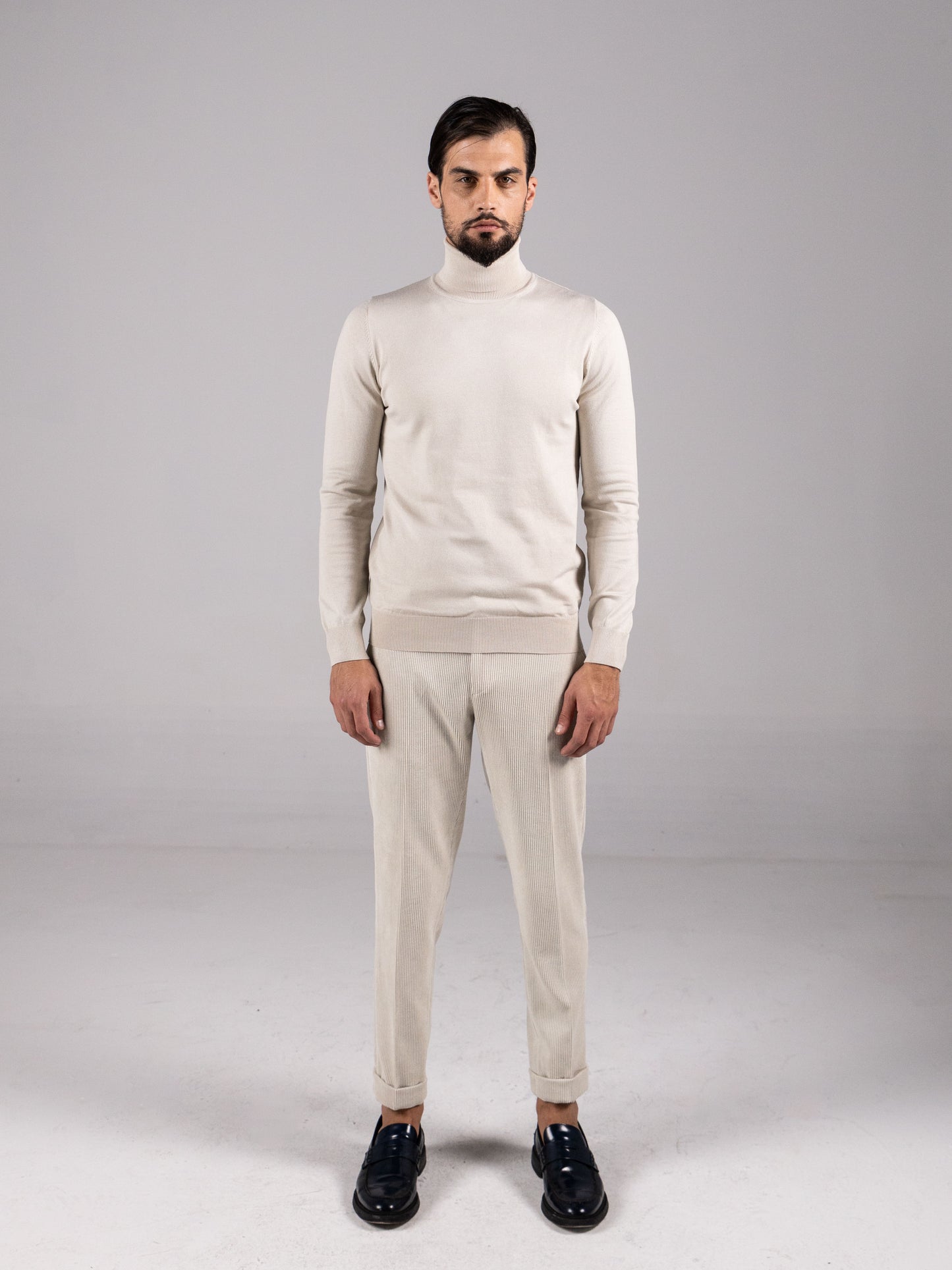 BASIC TURTLENECK