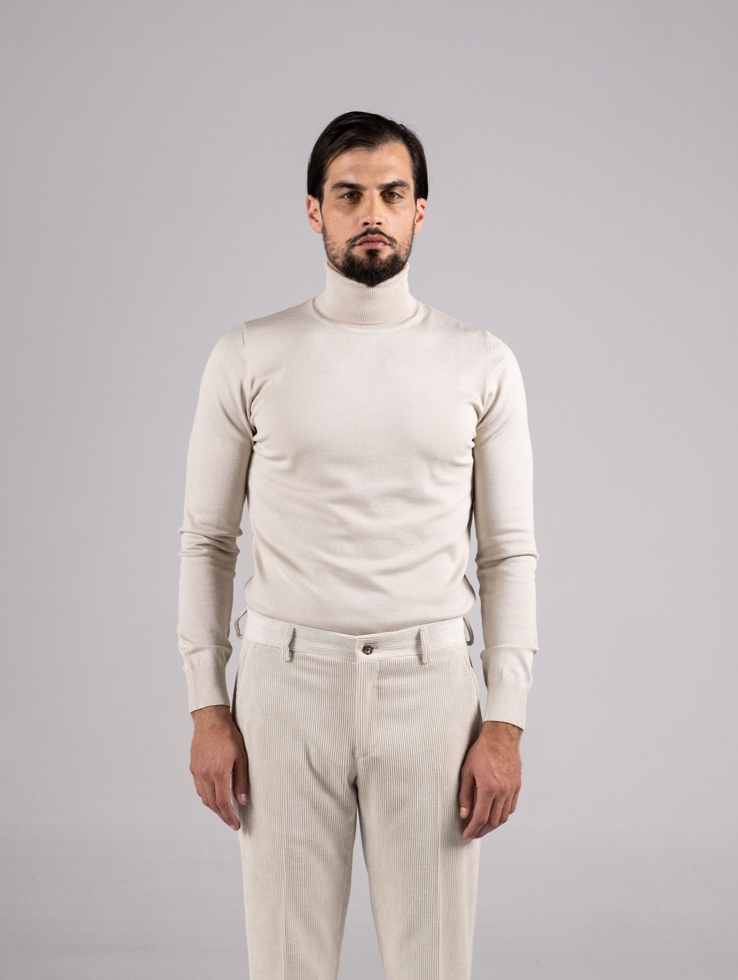 BASIC TURTLENECK