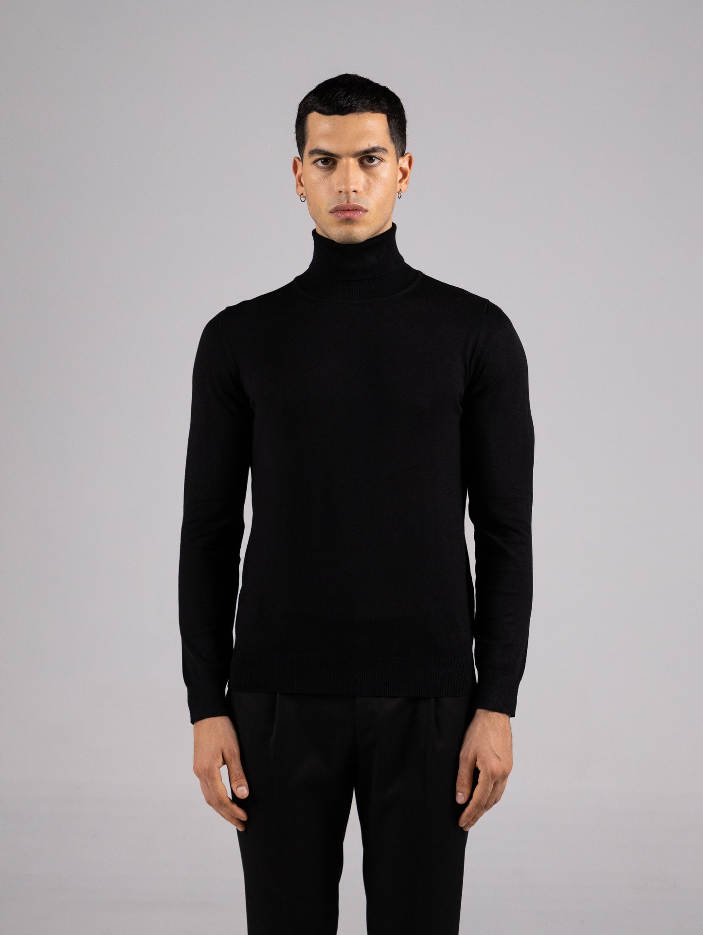 BASIC TURTLENECK