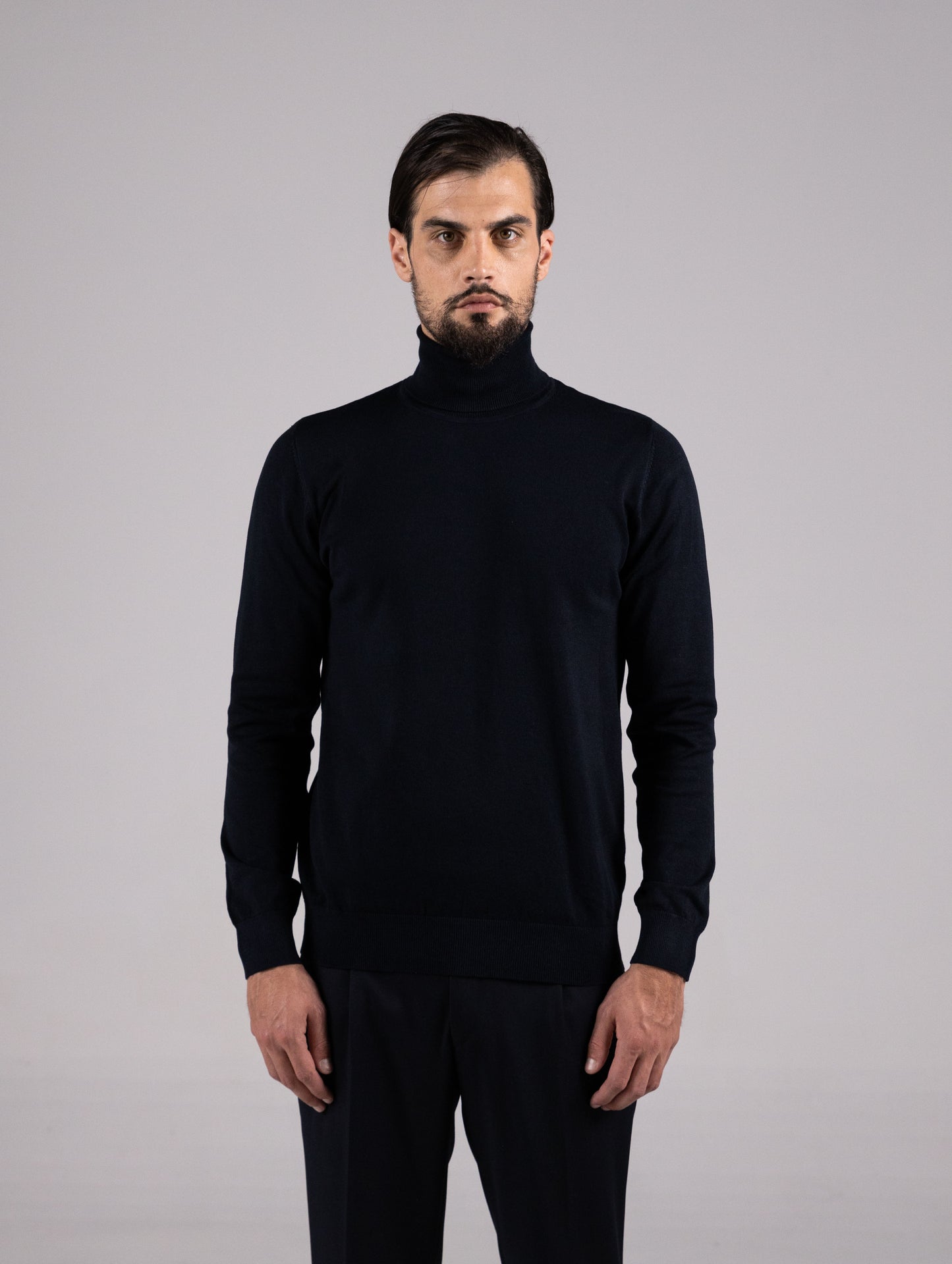 BASIC TURTLENECK