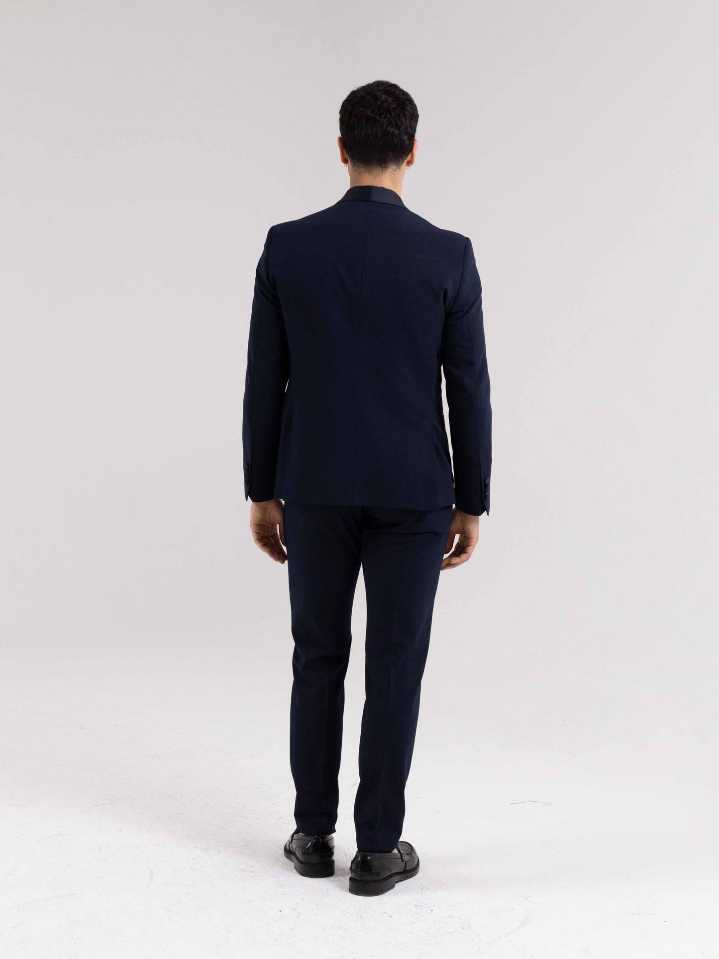 SINGAPORE BLUE TUXEDO