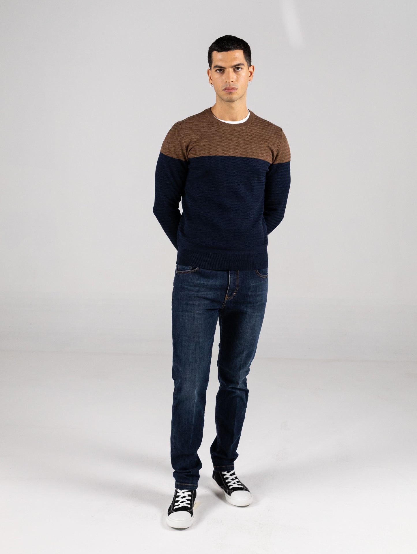MAGLIONE LEIDA