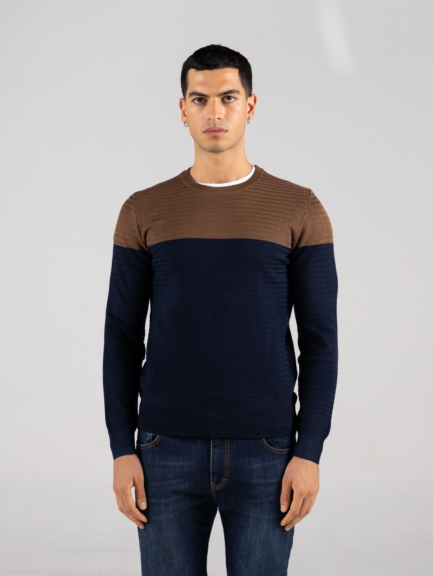 MAGLIONE LEIDA