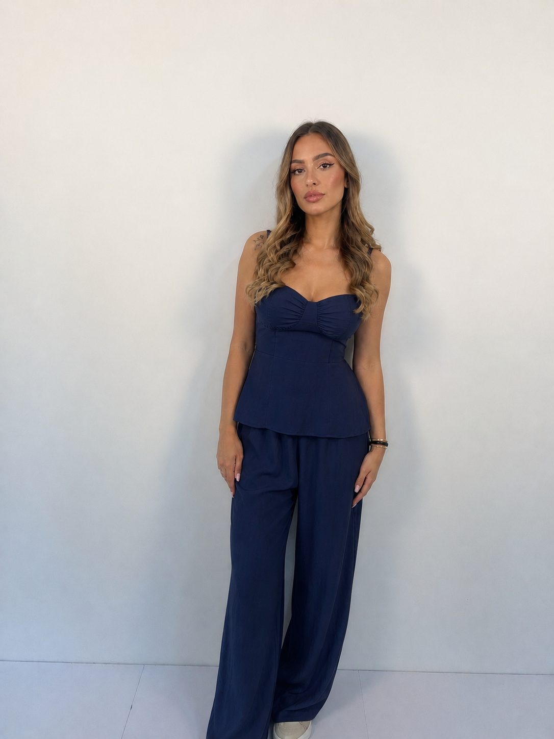Set Ambra