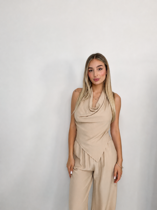 Set Nicole
