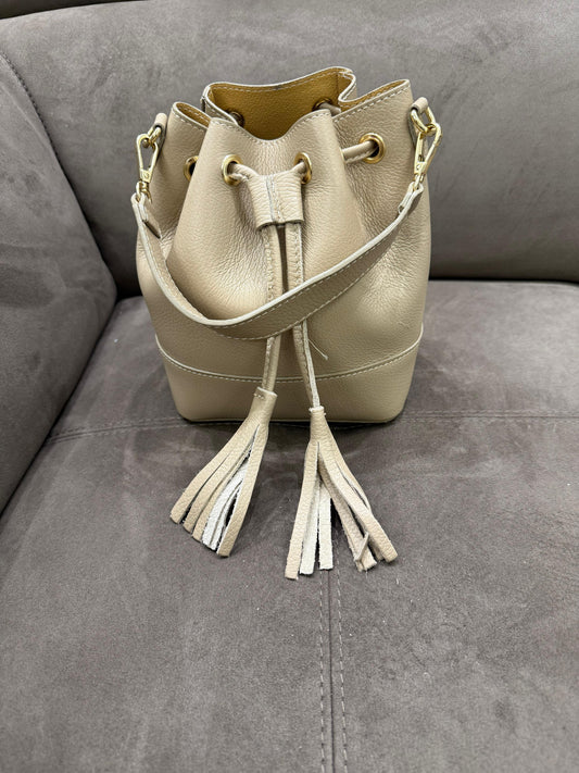 BORSA LOLLY