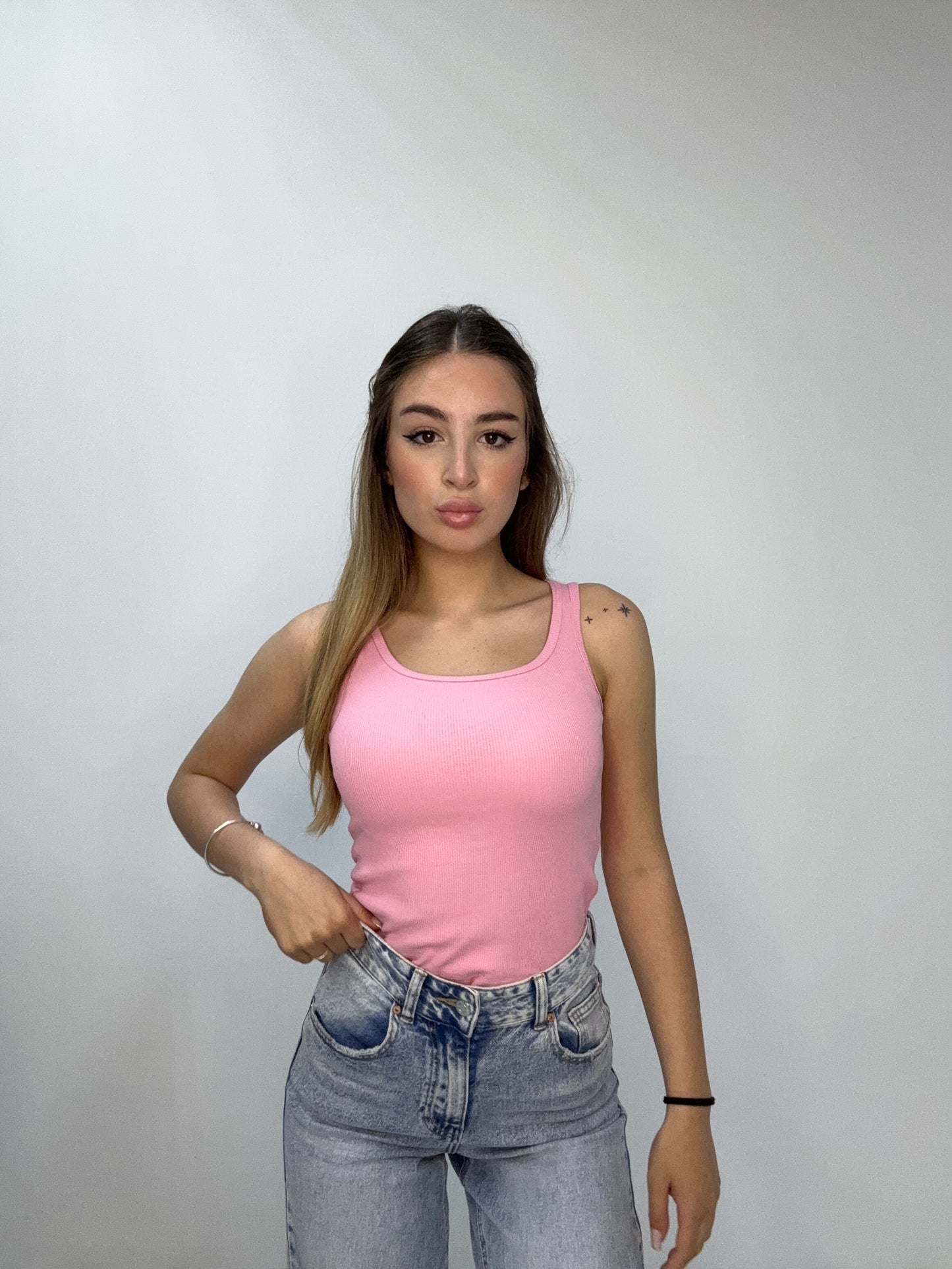Canotta Emy