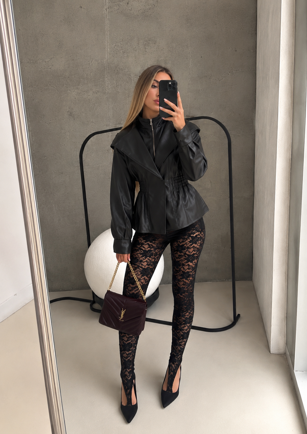Leggins in pizzo con culotte