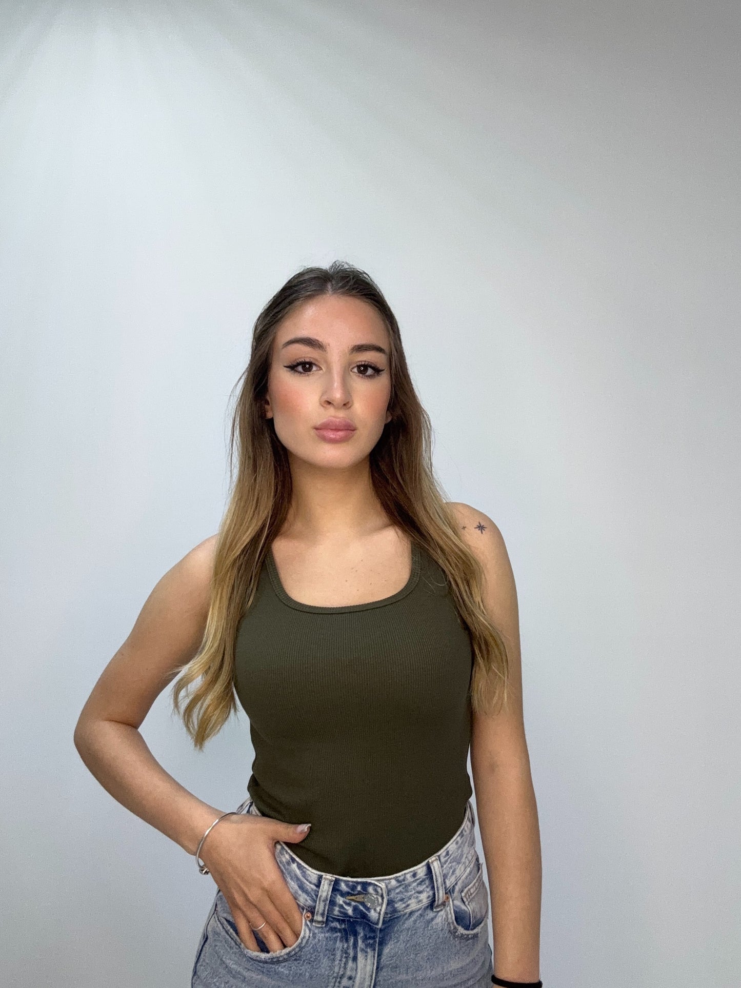 Canotta Emy
